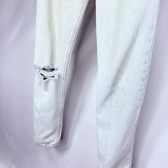 Vintage Guess Womens Light Wash 1050 High Waisted Rise Logo Patch Jeans 27 27" - Picture 15 of 16